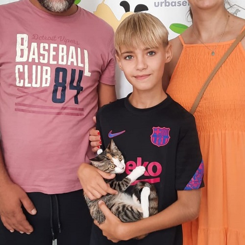 ¡Annette adoptada!