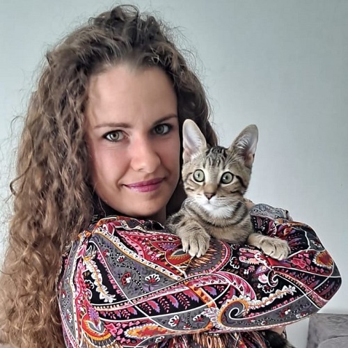 ¡Bibi adoptado!