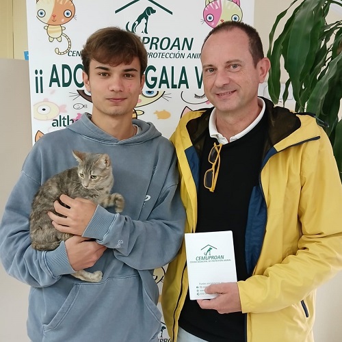 ¡Bindy adoptada!