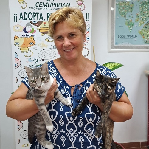 ¡Catrina y Opra adoptados!