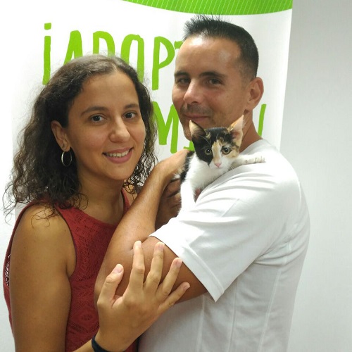 ¡Changa adoptada!