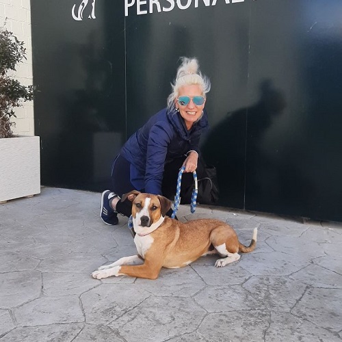 ¡Ellie adoptada!