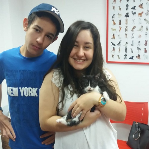 ¡Geluca adoptada!
