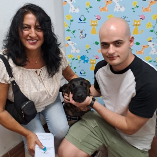 ¡Irma adoptada!
