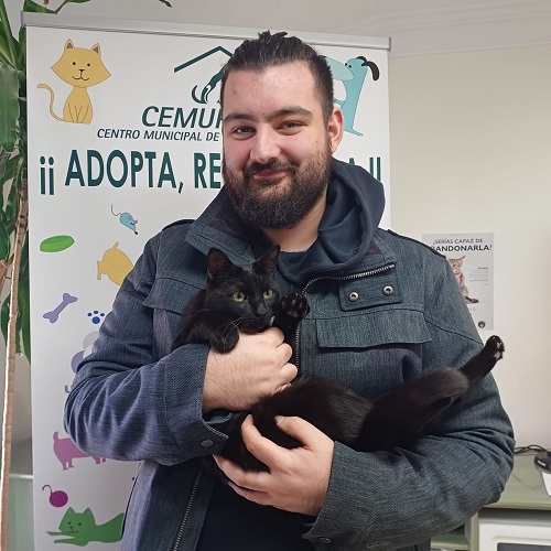 ¡Kelani adoptado!