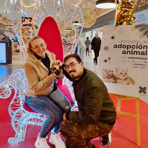 ¡Luell adoptado!