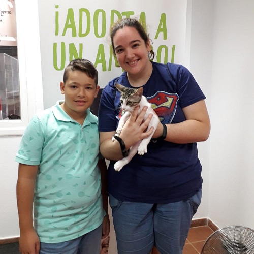 ¡Mico adoptado!