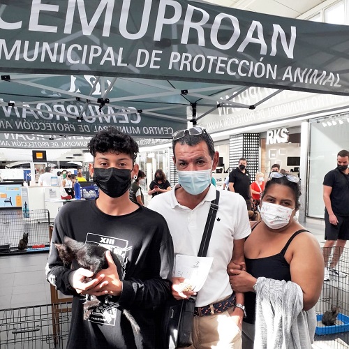 ¡Omicrón adoptado!