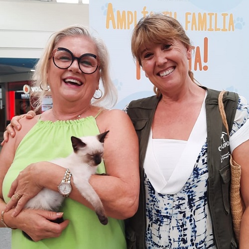 ¡Opina adoptada!