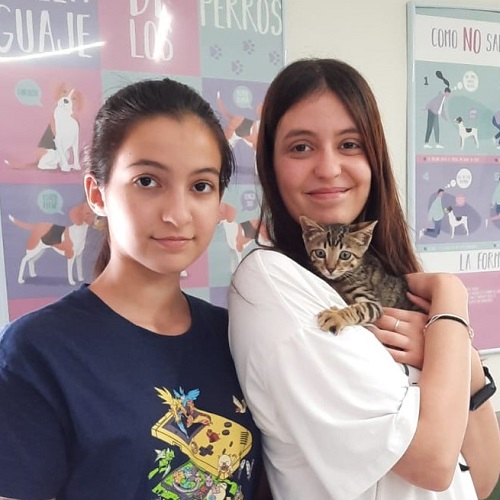 ¡Poli Bueno adoptado!