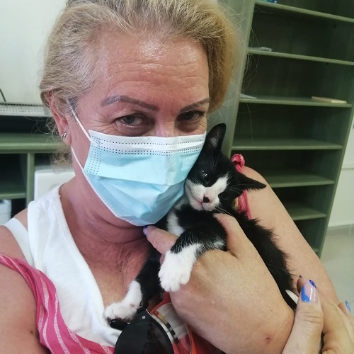 ¡Robbie adoptado!