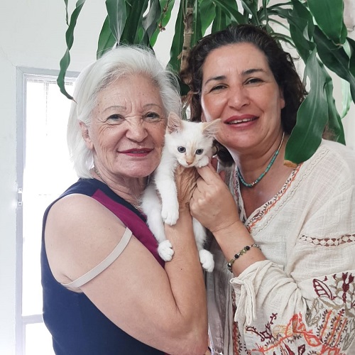 ¡Tracee adoptada!